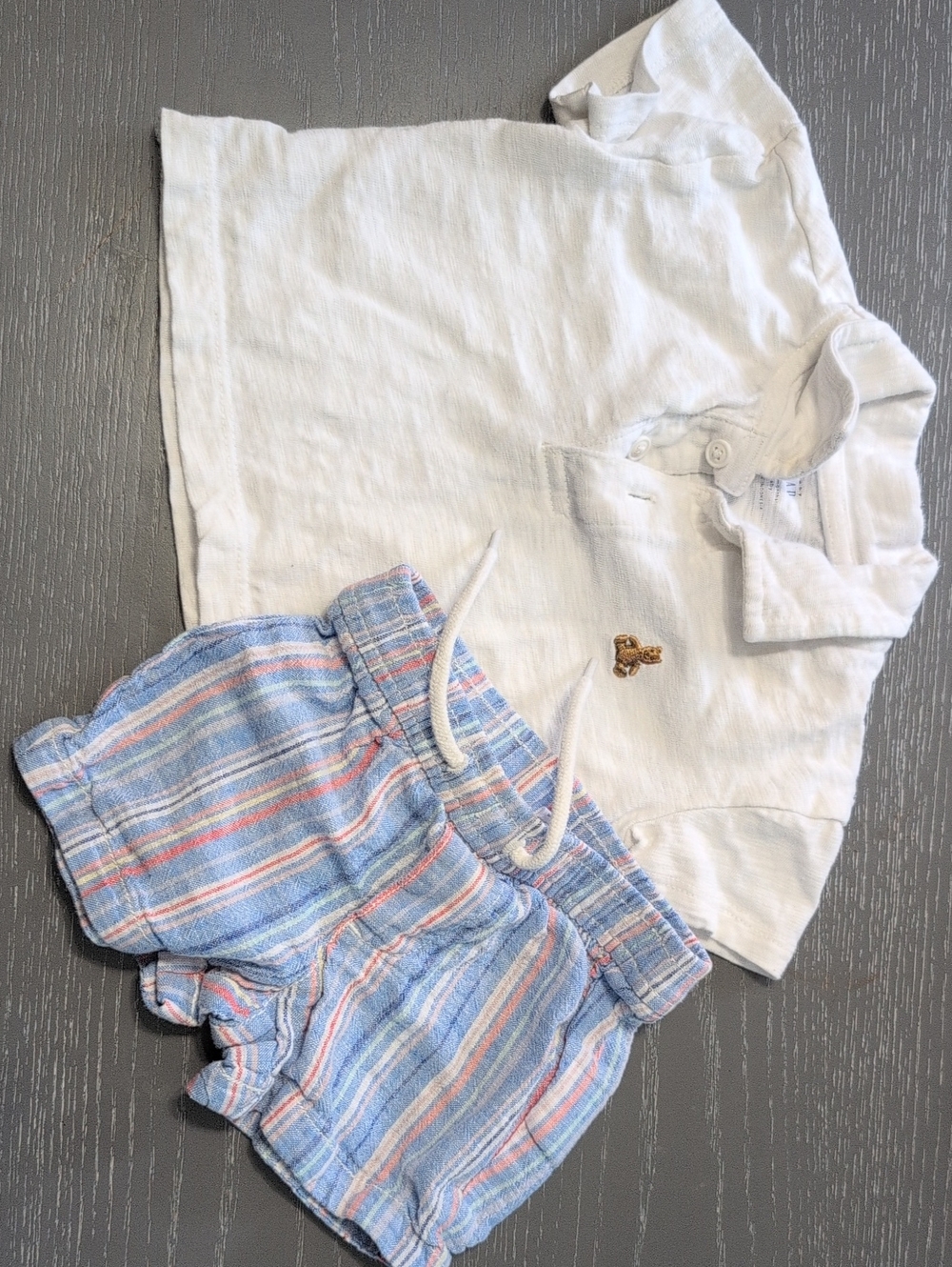 GAP White Polo Top with Blue and Pink Striped Shorts